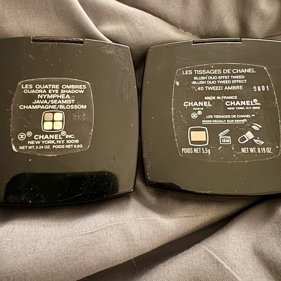 CHANEL Blush & Eyeshadow Makeup Set - Picture 4 of 5